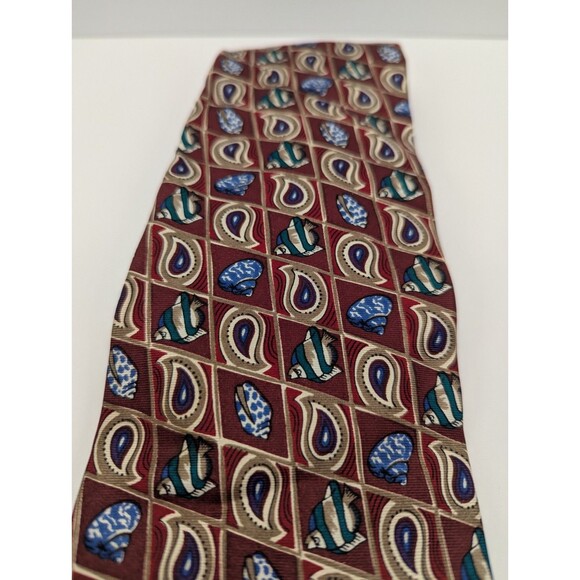Vintage Christian Dior Monsieur Shell/Fish Pointed Classic Necktie Tie‎ - Picture 3 of 8